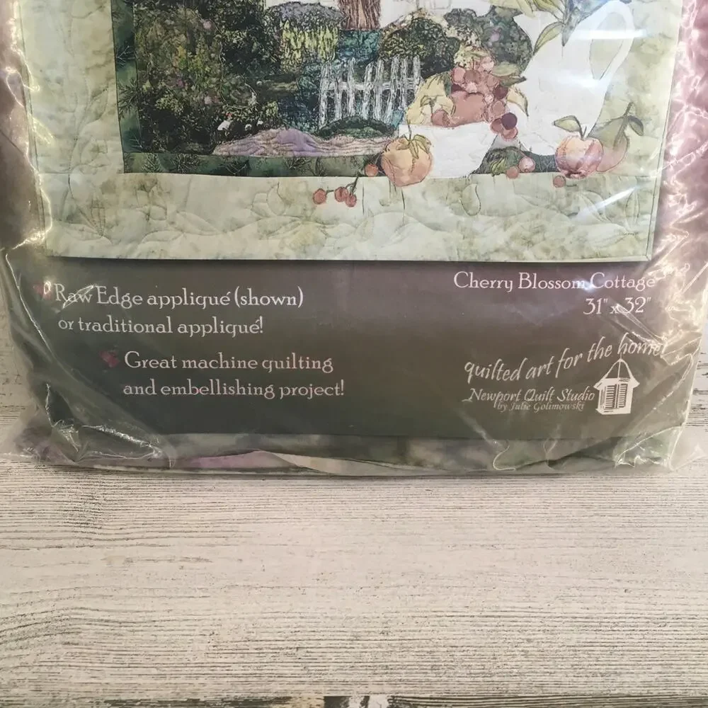 Newport Quilt Studio Cherry Blossom Cottage Quilt Kit Green Pink 31x32 NWT